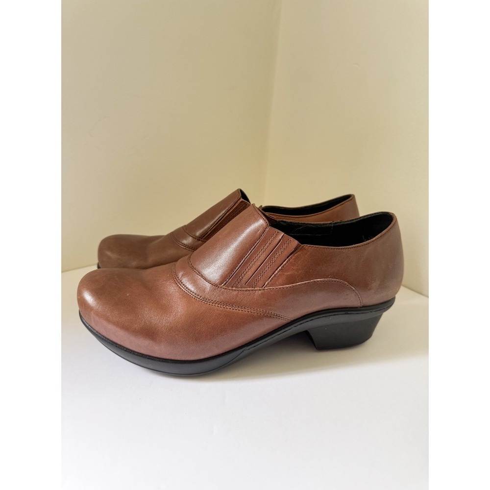 Abeo 24/7 Womens Brown Leather Slip On Loafers Low Block Heel Shoes Size 10